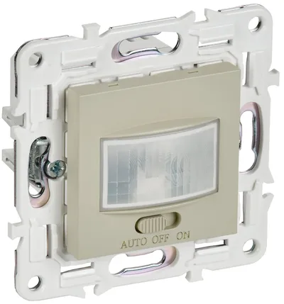 Датчик движения IEK SK-MS10-N-150-05-K10 SKANDY, 230В, 110°, IP20
