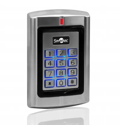 ST-SC141EHK - Автономный контроллер Smartec со встроенными считывателем EM+HID Prox и клавиатурой, Wiegand-вход/выход, карта или ПИН / карта и ПИН: память на 2000+100 пользователей, дальность 3 - 6 см, 125 кГц